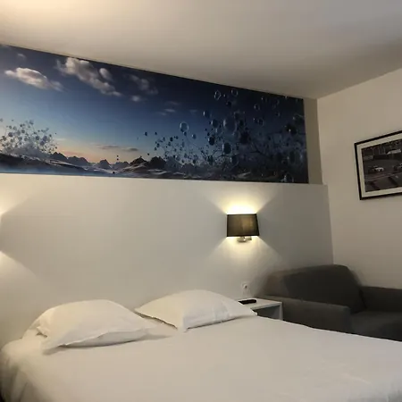 Hotel The Originals Bernay Acropole Bernay (Eure)