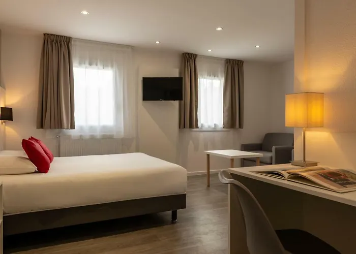 The Originals Acropole 3*